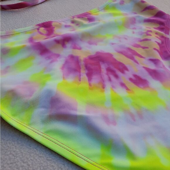 Xhilaration tube top and high waist cheeky bottoms tie dye bikini - Picture 9 of 10